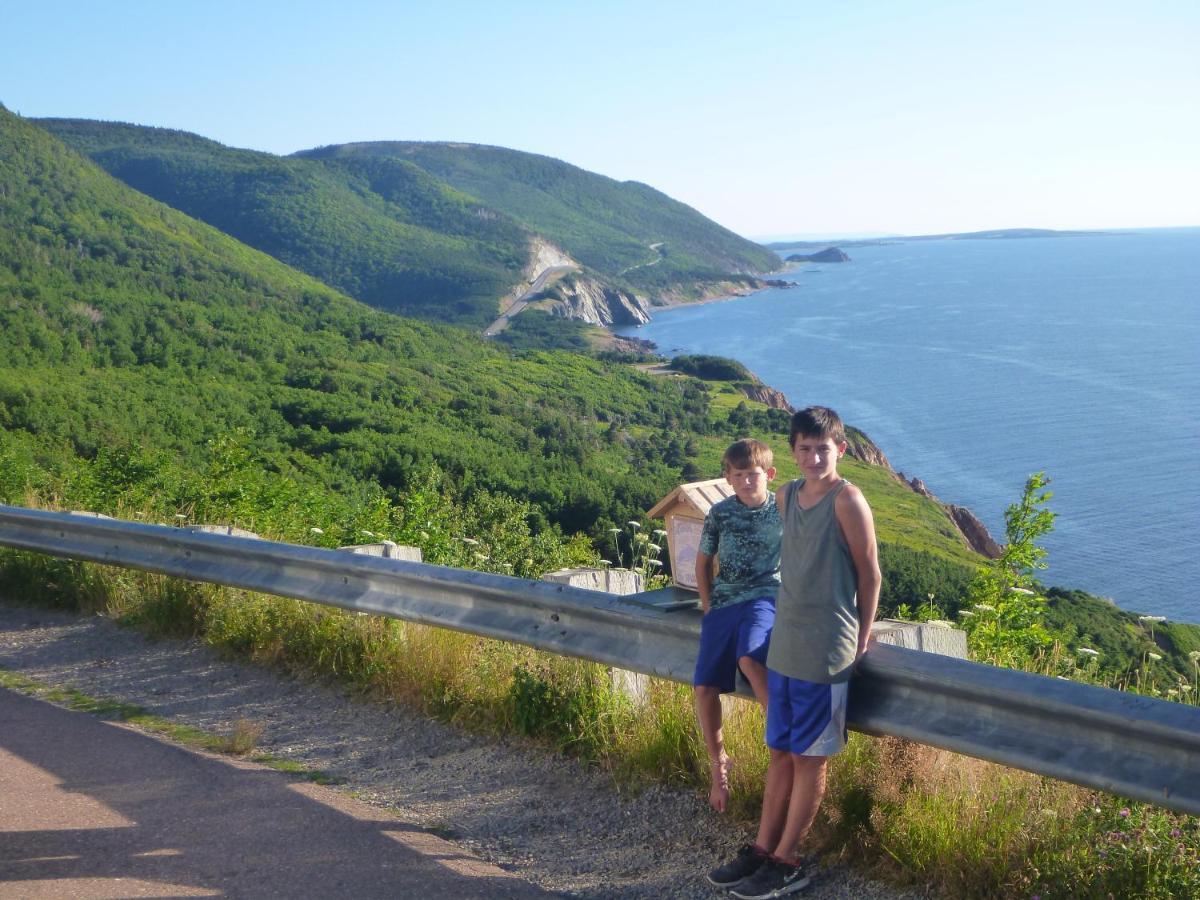 Membertou Back Home Bed And Breakfast المظهر الخارجي الصورة