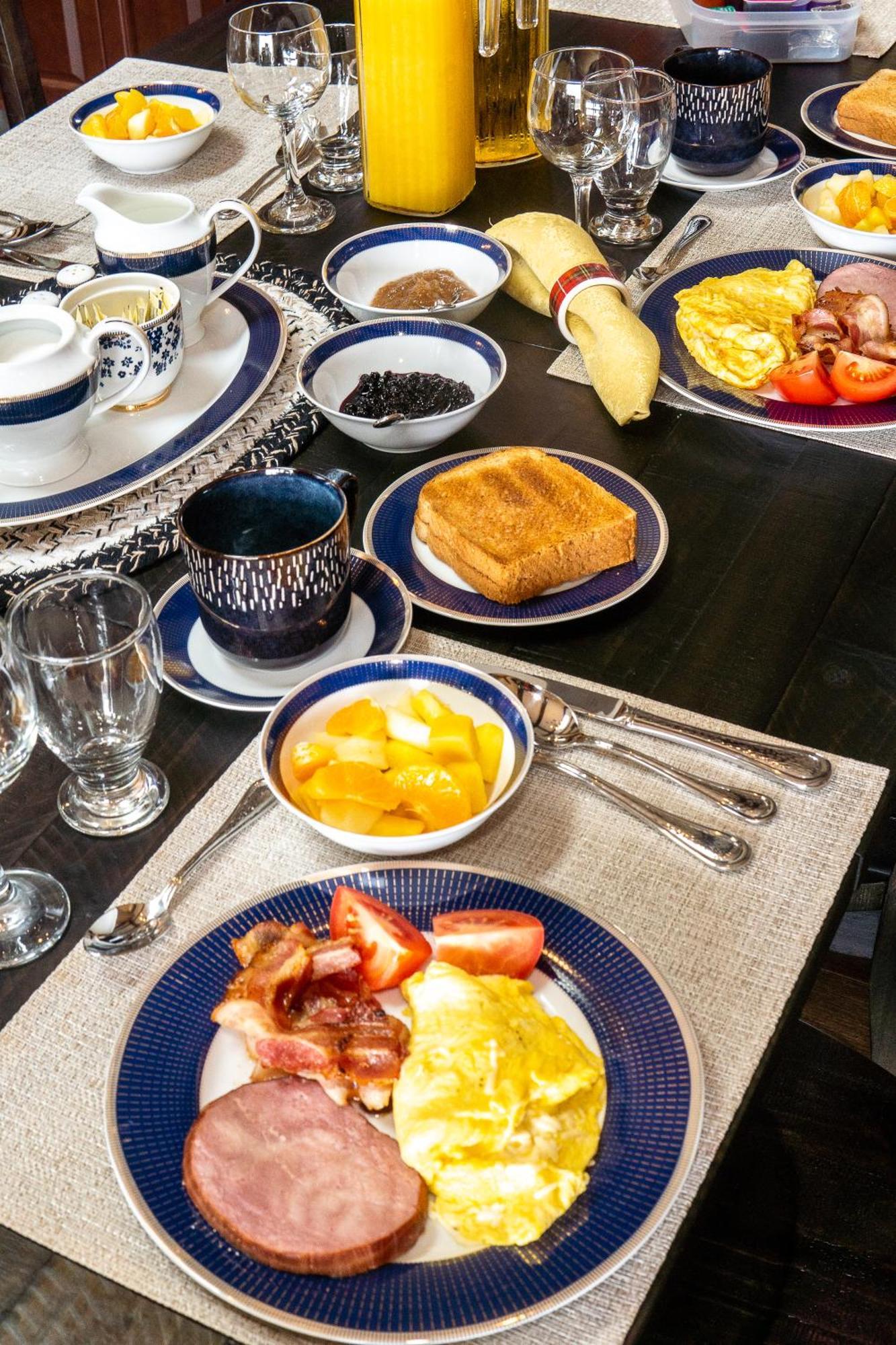 Membertou Back Home Bed And Breakfast الغرفة الصورة